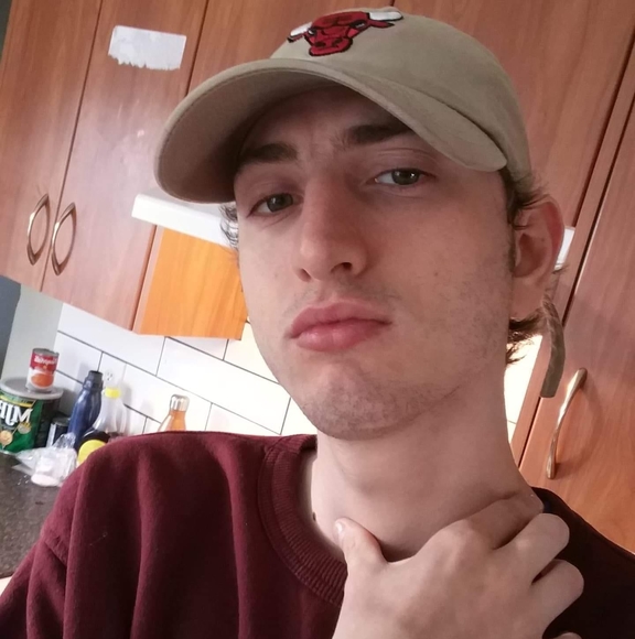 Meet your Posher, Eric - Picture 1 of 1